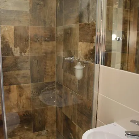 ホテル Stara Kuznia Mazurska ベンゴジェボ