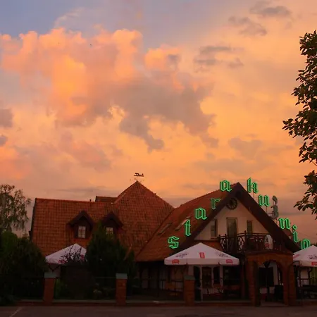 ホテル Stara Kuznia Mazurska ベンゴジェボ