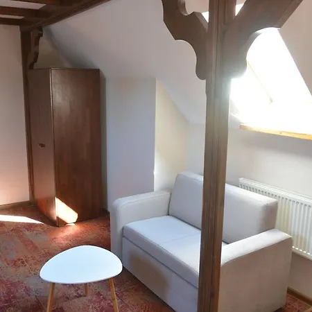 Hotel Stara Kuznia Mazurska *